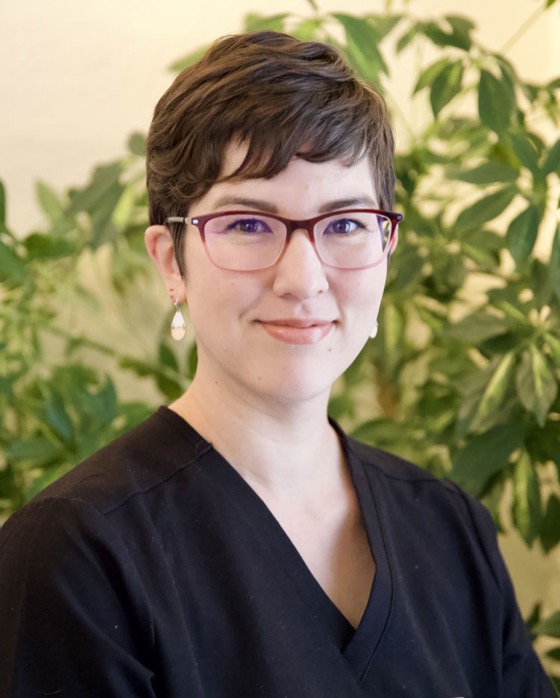 Yeondo Durst, RN, LMT